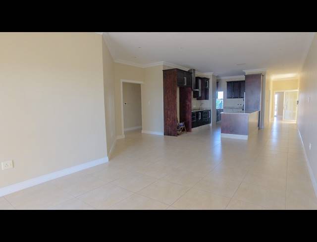 4 BEDROOM APARTMENT FOR SALE IN LA LUCIA